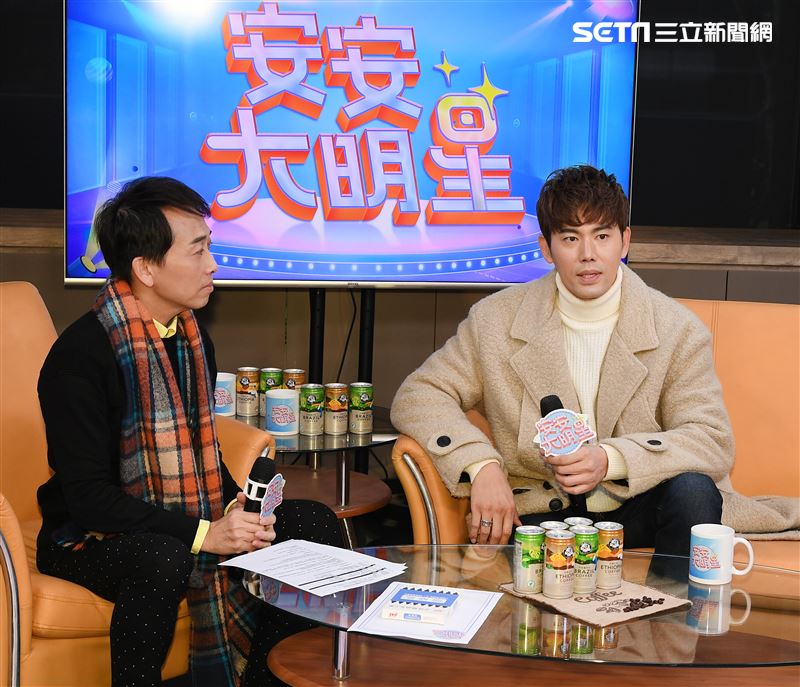 炮仔聲余秉諺安安大明星。（記者邱榮吉/攝影）