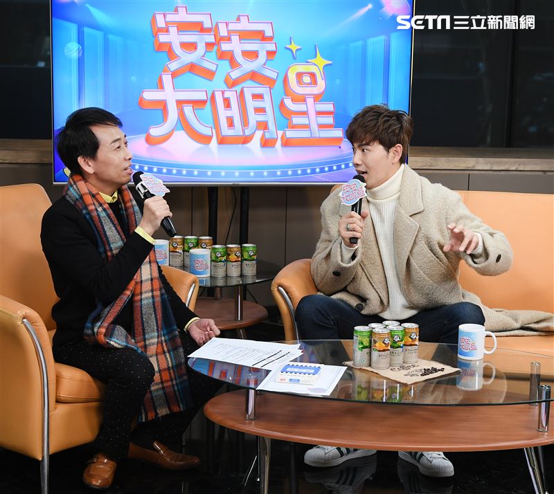 炮仔聲余秉諺安安大明星。（記者邱榮吉/攝影）