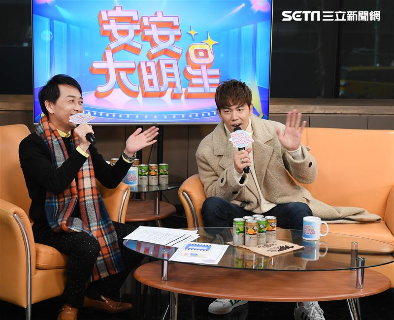 炮仔聲余秉諺安安大明星。（記者邱榮吉/攝影）