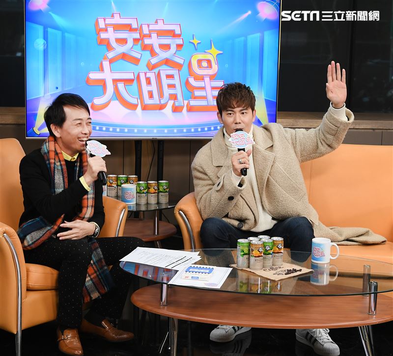 炮仔聲余秉諺安安大明星。（記者邱榮吉/攝影）