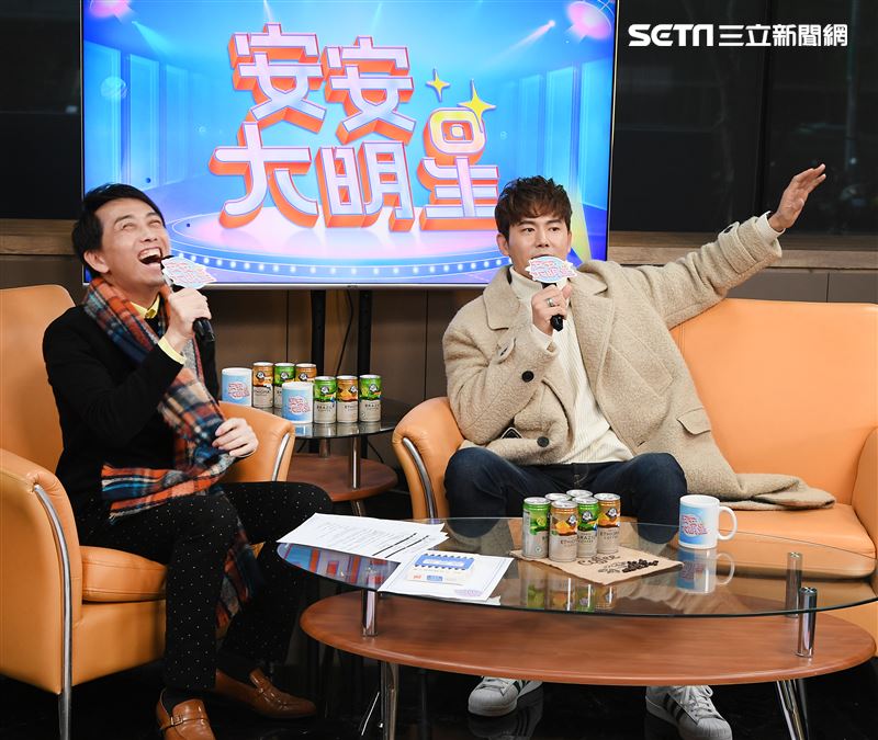 炮仔聲余秉諺安安大明星。（記者邱榮吉/攝影）