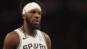 NBA／馬刺買斷優質側翼　傳火箭要
NBA,聖安東尼奧馬刺,DeMarre Carroll,休士頓火箭
翻攝自推特