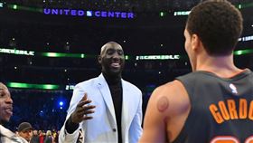 Tacko Fall貼文力挺Aaron Gordon。（圖／翻攝自Tacko Fall IG）