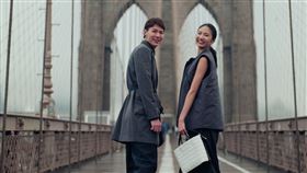 陳詠芯吳珝陽街拍走秀。（圖／oqLiq提供）