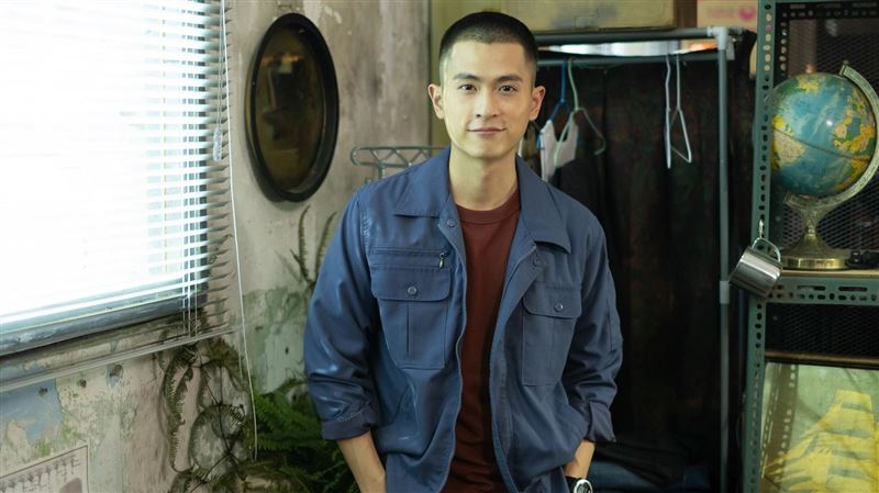 男星被拱跳舞　竟拖連俞涵下水朗誦