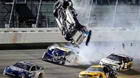 ▲ESPN報導紐曼醒來了。（圖／翻攝自推特）