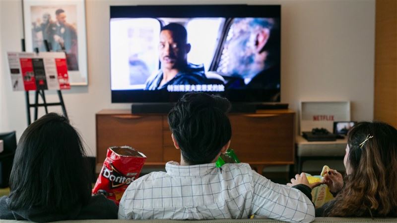疫情延燒　電信業搶賺防疫財