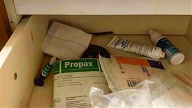 她開抽屜探出「深色小頭」　專家一看驚：世界第二毒蛇（圖／翻攝自Sunshine Coast Snake Catchers 24/7臉書）