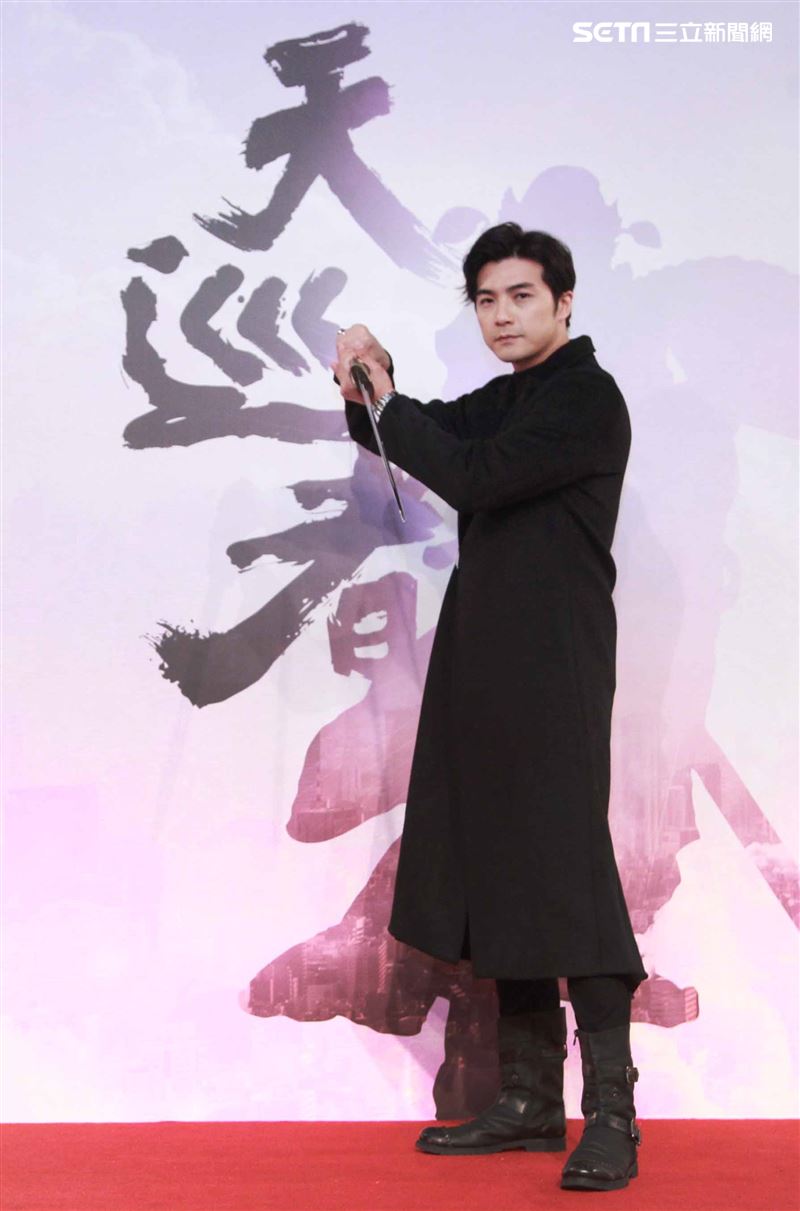 賀軍翔演出三立新華劇「天巡者」飾演驅魔真君鍾馗（鍾正南）。（記者邱榮吉/攝影）