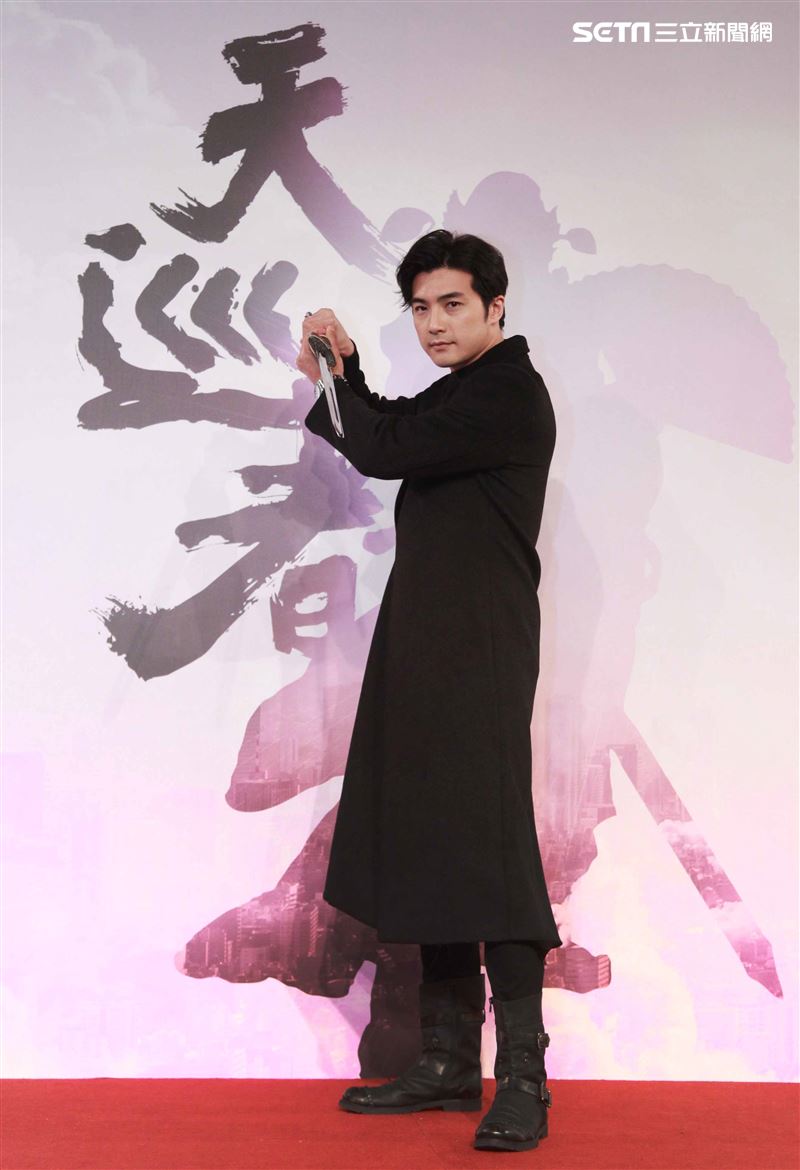 賀軍翔演出三立新華劇「天巡者」飾演驅魔真君鍾馗（鍾正南）。（記者邱榮吉/攝影）