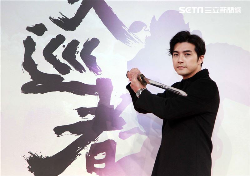 賀軍翔演出三立新華劇「天巡者」飾演驅魔真君鍾馗（鍾正南）。（記者邱榮吉/攝影）