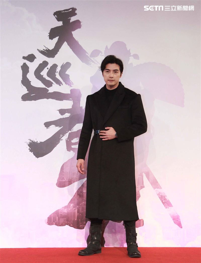 賀軍翔演出三立新華劇「天巡者」飾演驅魔真君鍾馗（鍾正南）。（記者邱榮吉/攝影）