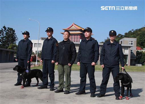 士林憲兵隊「緝毒犬分組」舉行編成典禮，支援憲兵隊遂行毒品查緝（ 察）任務，協力維護社會治安。（記者邱榮吉/攝影）