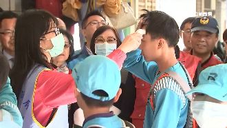 開學日在即全面防疫　學生過3關進校