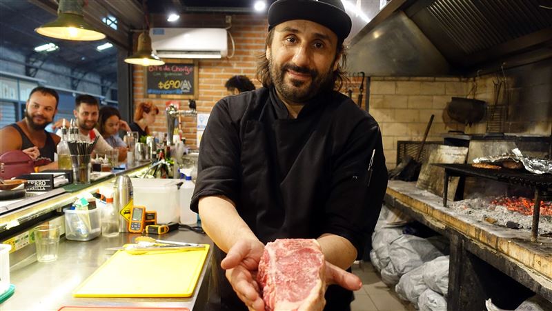 新業侍肉師　阿根廷首批牛肉專家畢業