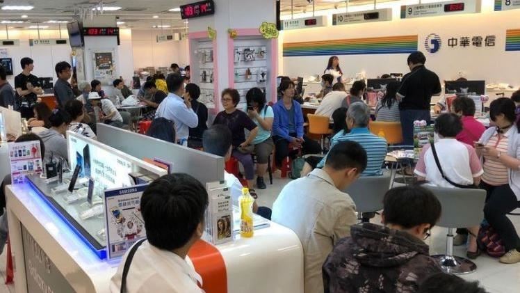 5G將到　電信業再推更殺優惠固樁