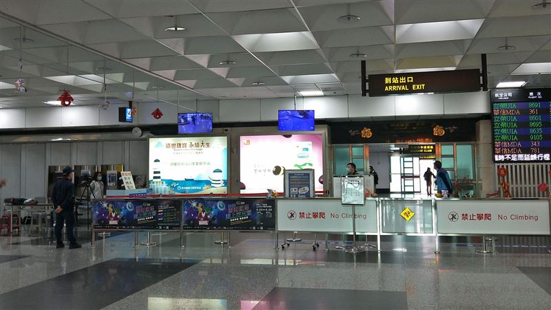 防堵肺炎　澎湖海空設居家檢疫報到站