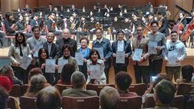 《豐韻猶存》經典老歌音樂會　動人手機燈海圓滿落幕