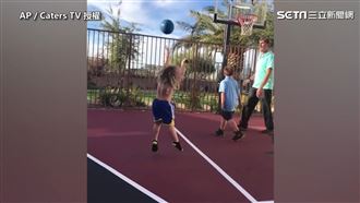 5歲兄弟球技高超 百發百中０失誤！