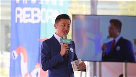 新竹動物園再生開園　林智堅哽咽：美夢成真新竹市立動物園28日重新開園，新竹市長林智堅致詞時哽咽表示，他從小的夢想就是要再生充滿回憶的動物園，就任後他積極推動改造計畫，如今在各界協助下，讓他美夢成真。中央社記者魯鋼駿攝　108年12月28日