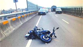 台中,西濱快速道路,清水,重機,車禍（圖／翻攝畫面）