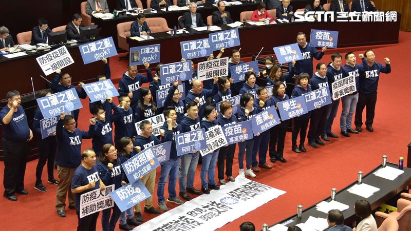 藍委抗議　他發現「亮點」曝這句酸爆