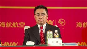 海航前董座王健法國身亡  任內大舉併購釀巨債王健（圖）在擔任中國海南航空董座時期大舉併購海外企業，造成鉅額負債。2018年7月在法國意外墜地身亡，引起猜疑。（中新社提供）中央社  109年2月20日