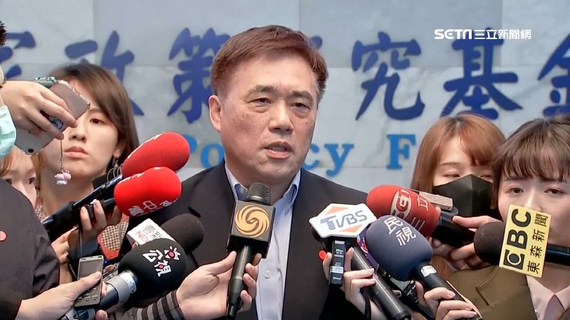 郝稱黨政軍退出三台愚蠢　時力怒轟