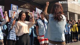  長榮航空前空服員郭芷嫣現身勞動部（圖／記者楊忠翰攝影）