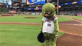 ▲太空人隊吉祥物Orbit。（圖／翻攝自推特）