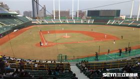▲培證英雄澄清湖球場與樂天桃猿練習賽。（圖／記者蕭保祥攝影）