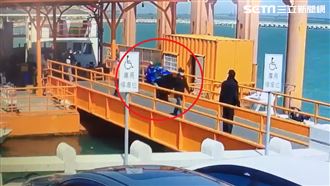 九宮碼頭重機「翹孤輪」　暴衝釀3傷