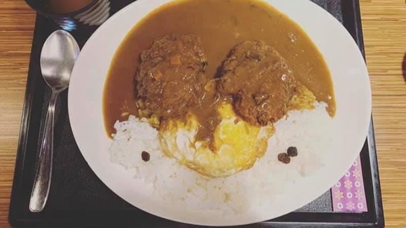 女友變冷淡　他從這盤咖哩飯看見綠光