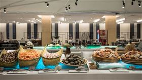 身分證2、3、8中兩碼！這間吃到飽：兩人同行一人66折（圖／翻攝自天賜百匯臉書）