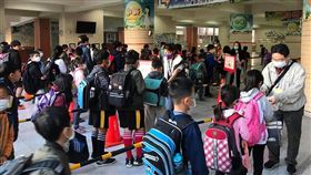 開學日
圖／翻攝自新北市議員李坤城臉書