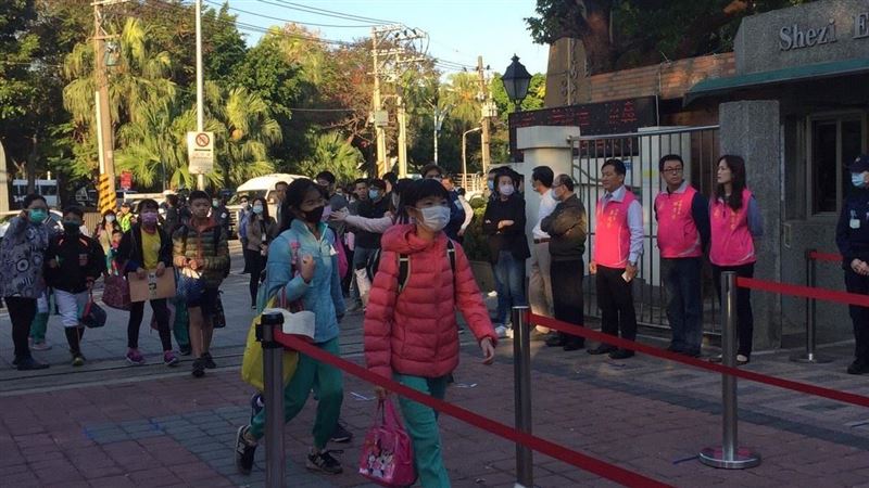 上學要戴口罩？專家：校內2類人才要
