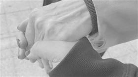 居服員,長照,輪椅,賤民(翻攝自爆怨公社)