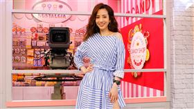 愛雅（張艾亞）錄製《請問你是哪裡人》（圖／衛視提供）