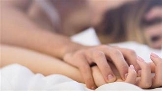 鄰居啪啪聲超大聲　流出音檔正妹求救