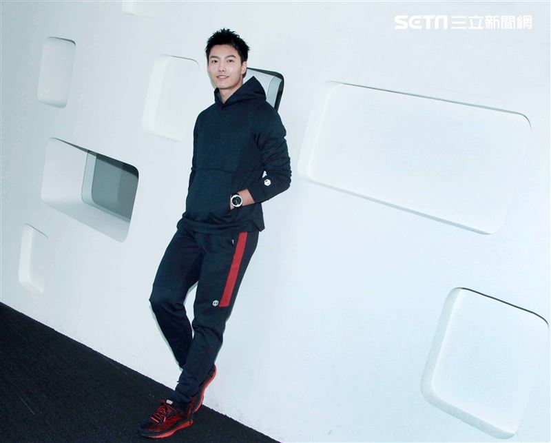 賴東賢三立新聞網專訪。（記者邱榮吉/攝影）