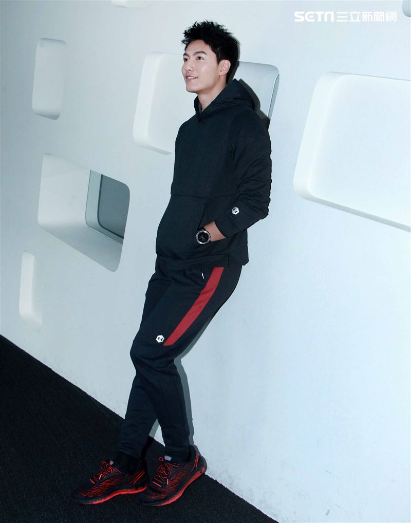 賴東賢三立新聞網專訪。（記者邱榮吉/攝影）