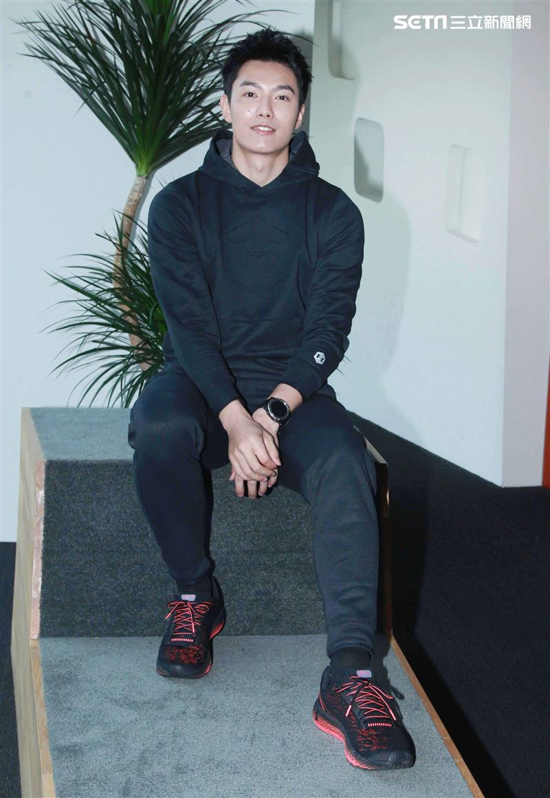 賴東賢三立新聞網專訪。（記者邱榮吉/攝影）