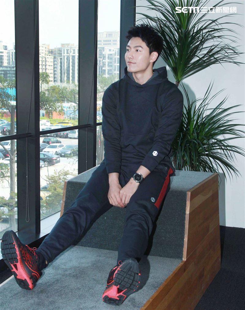 賴東賢三立新聞網專訪。（記者邱榮吉/攝影）