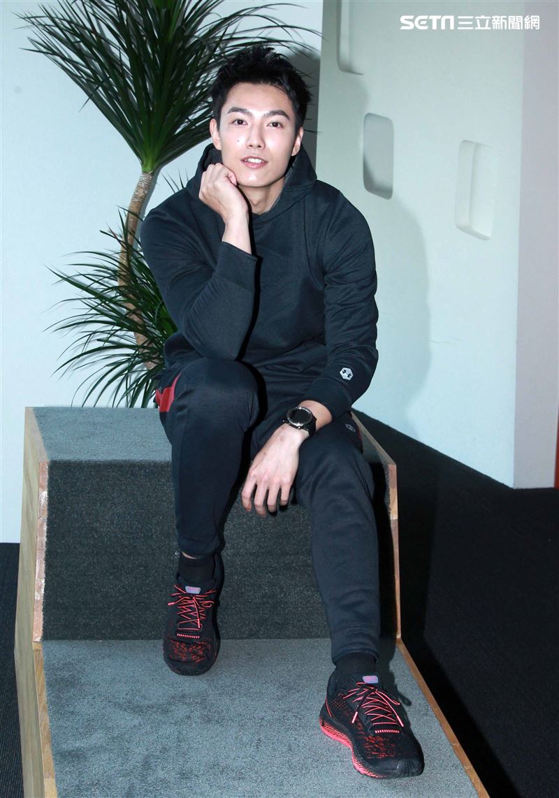 賴東賢三立新聞網專訪。（記者邱榮吉/攝影）