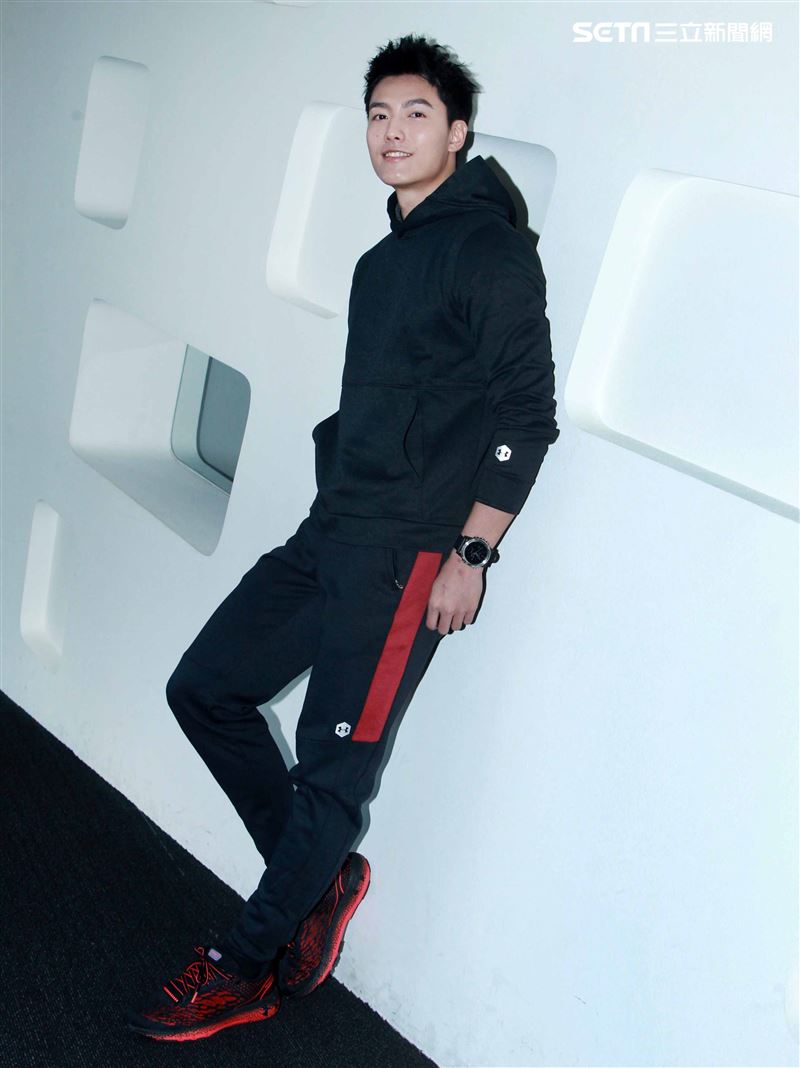 賴東賢三立新聞網專訪。（記者邱榮吉/攝影）