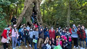 泰國學校肯定台灣防疫　如期赴屏東觀光（1）武漢肺炎疫情延燒亞洲多國，觀光旅遊產業皆大受影響，不過泰國威爾斯國際學校肯定台灣防疫機制嚴謹，近期仍依原訂行程來台教育旅行，走訪屏東。（屏東縣政府提供）中央社記者郭芷瑄傳真　109年2月21日