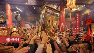 超越媽祖遶境　前立委：立院最危險