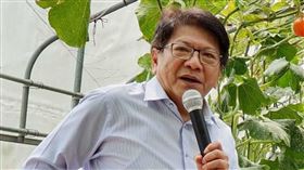 作家吳祥輝在臉書點名，如果高雄罷韓成功，高雄市長補選「隔壁的屏東縣長潘孟安，最具分量」，潘孟安今天被媒體問到這件事，他說，「現在就是把屏東縣長的工作做好」。