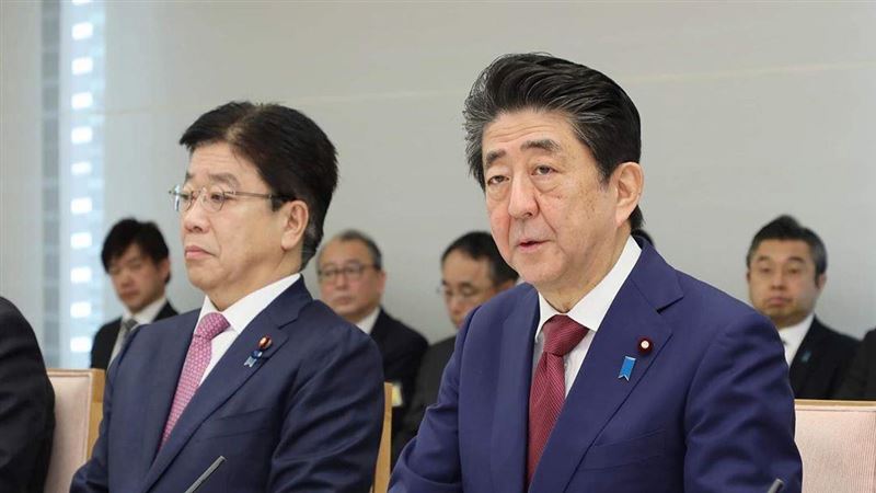 每戶送2片布口罩　安倍口罩學挨轟