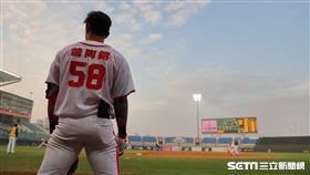 ▲公辦熱身賽味全龍曾陶鎔。（圖／記者劉彥池攝影）